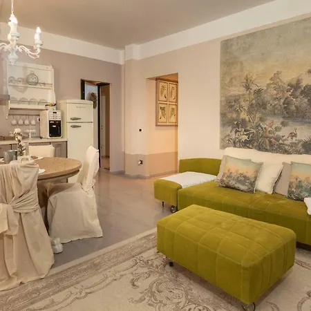 Biancospino Apartment *